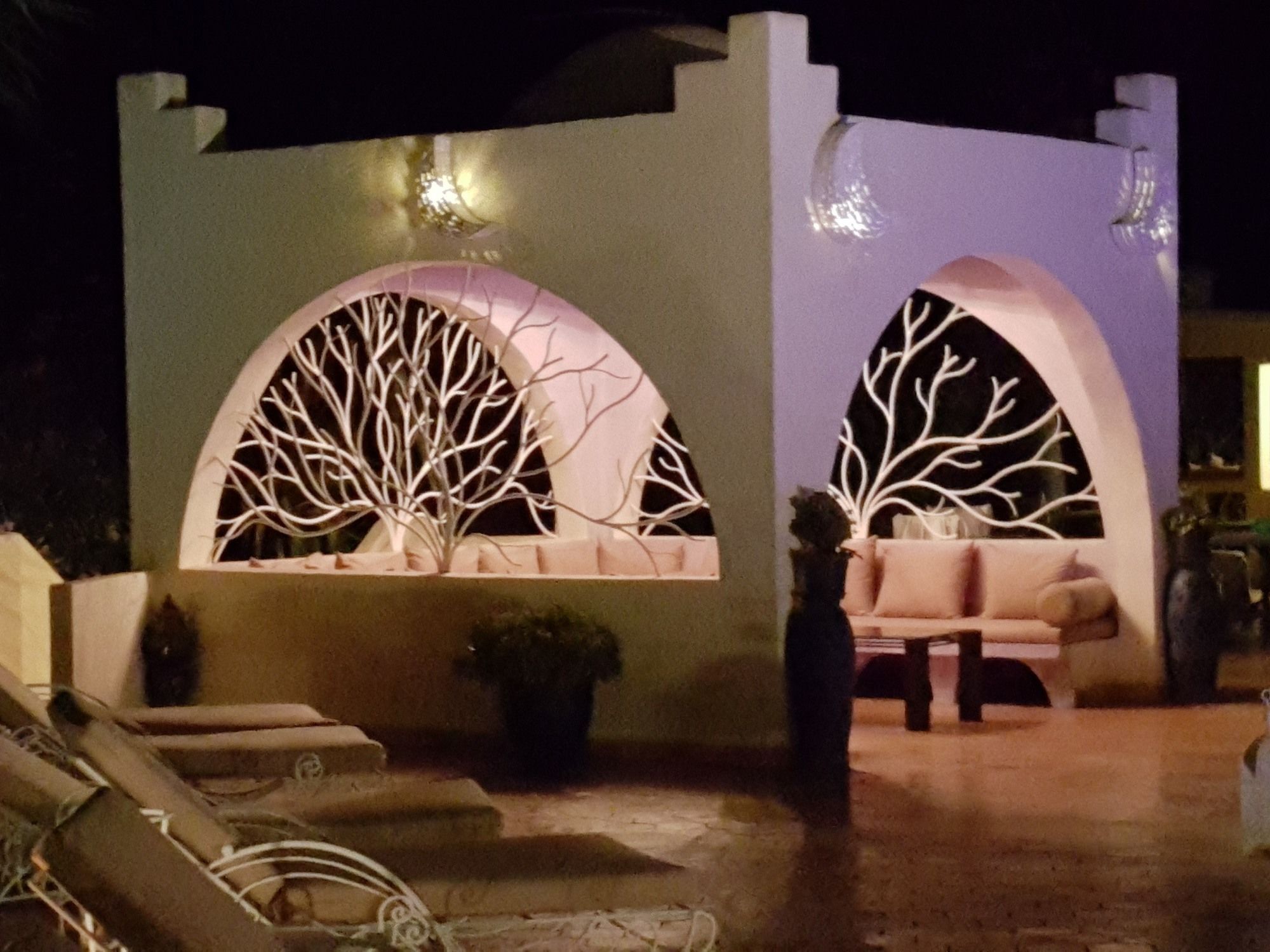Riadana 3*
